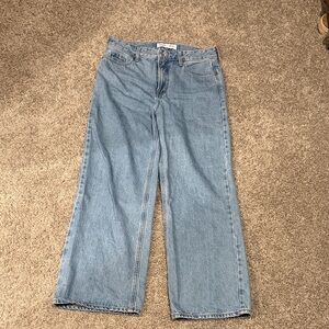 Old Navy Light Blue Straight Leg Jeans